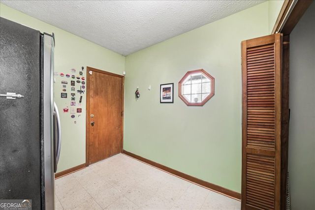 1843 Mountain Creek Drive, Stone Mountain, GA 30087