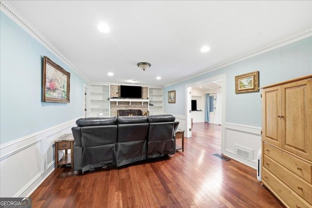1843 Mountain Creek Drive, Stone Mountain, GA 30087