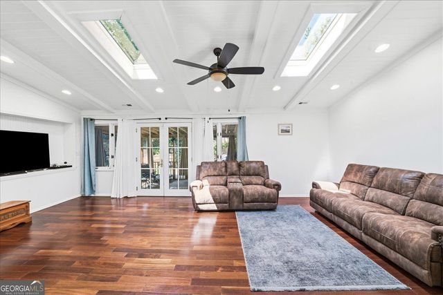 1843 Mountain Creek Drive, Stone Mountain, GA 30087
