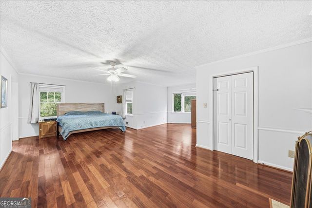 1843 Mountain Creek Drive, Stone Mountain, GA 30087
