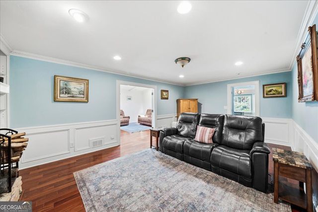 1843 Mountain Creek Drive, Stone Mountain, GA 30087