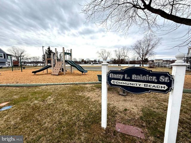 8 SEABRIGHT AVE, Baltimore, MD 21222