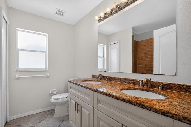 3725 HOLLOW WOOD DRIVE, Valrico, FL 33596