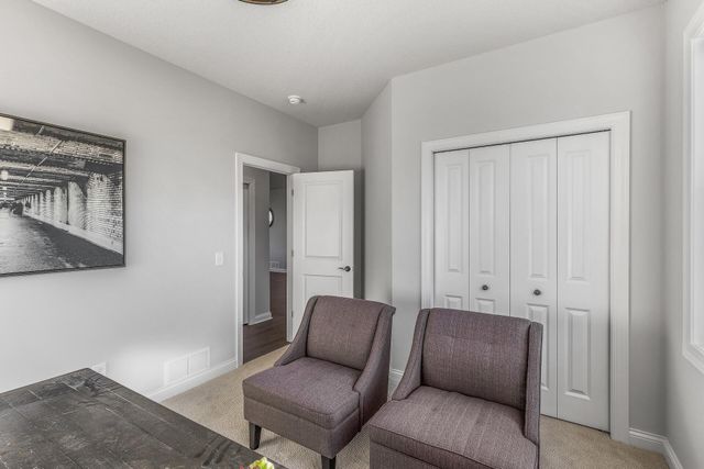 225 10th Avenue NE, Hutchinson, MN 55350