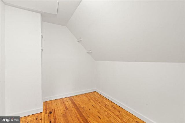 503 WOODLAND TER, Alexandria, VA 22302