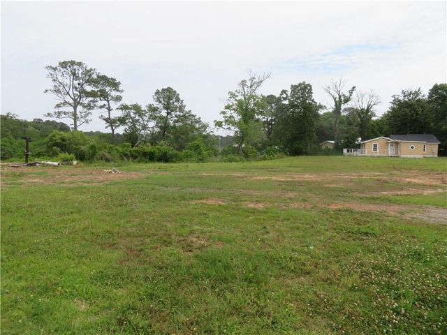 1612 Canal Road, Mobile, AL 36605