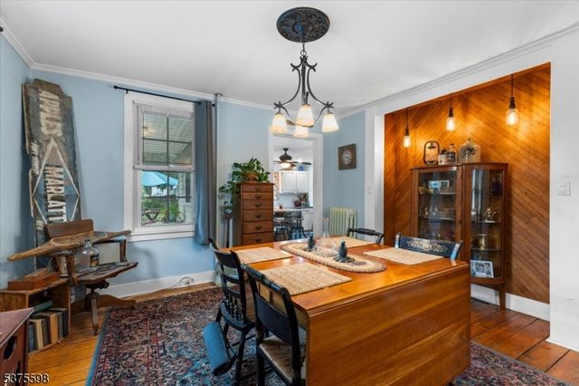 424 Hardwick St, Belvidere Twp., NJ 07823
