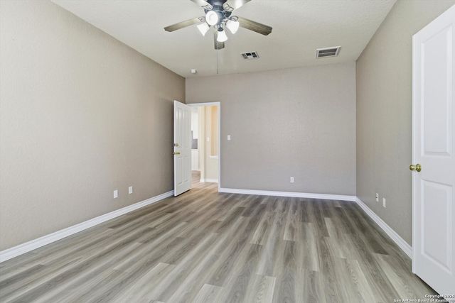 127 Still Brook Lane, Cibolo, TX 78108