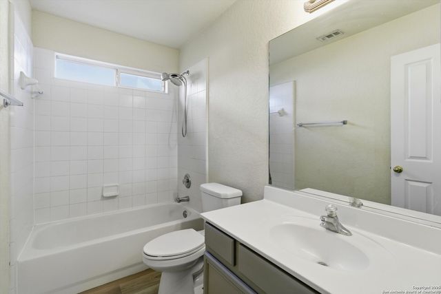 127 Still Brook Lane, Cibolo, TX 78108