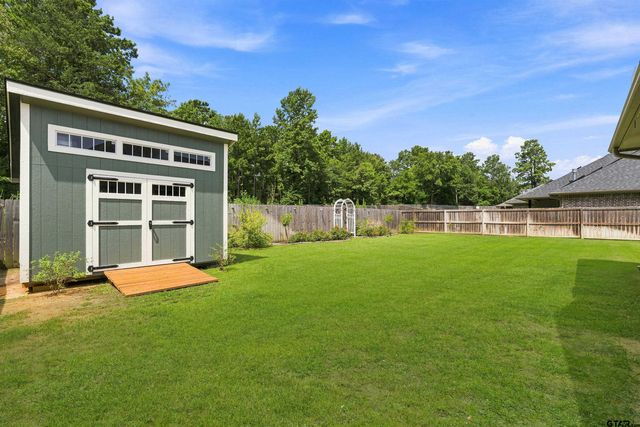 2246 Rana Park, Flint, TX 75762