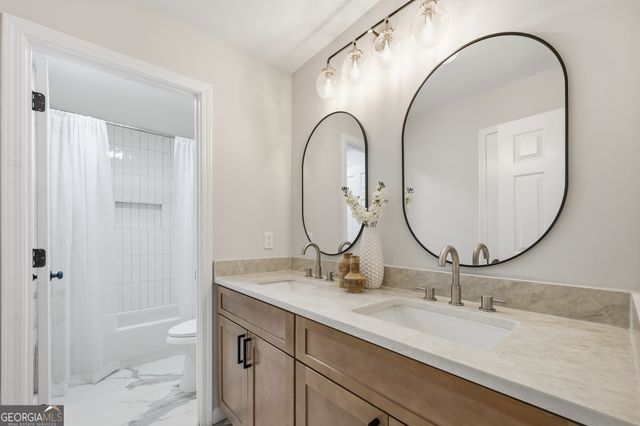 3905 Preston Oak Lane, Suwanee, GA 30024