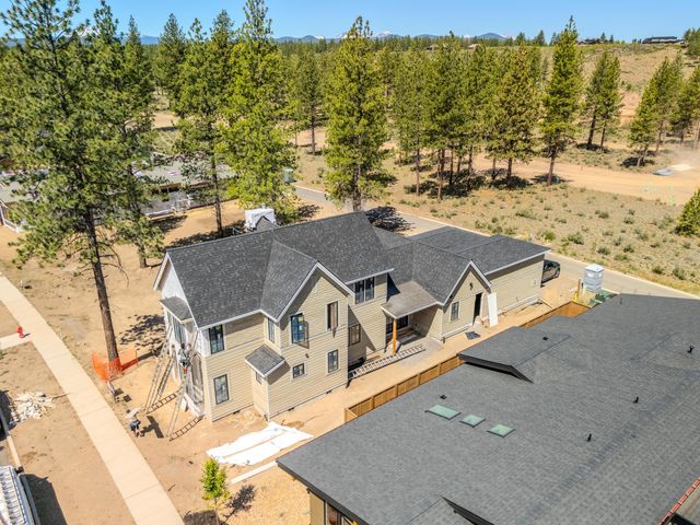 3358 NW Leavitt Lane, Bend, OR 97703