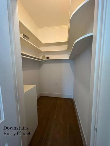 1105 Market Street, Galveston, TX 77550