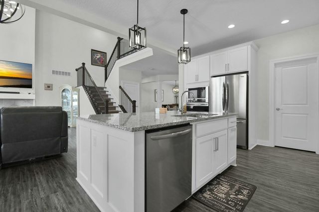 7643 Norman Street NW, Pickerington, OH 43147