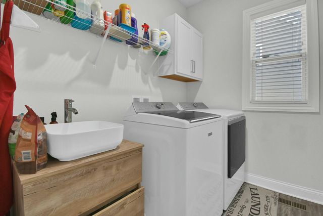 7643 Norman Street NW, Pickerington, OH 43147