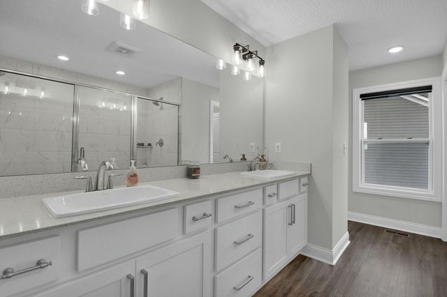 7643 Norman Street NW, Pickerington, OH 43147