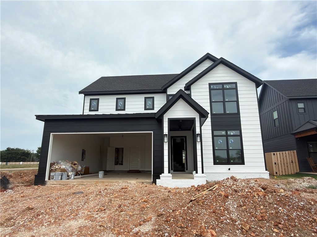 6103 S 41st Street, Rogers, AR 72758