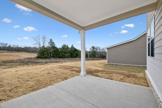 221 Jasmine Way, La Vergne, TN 37086