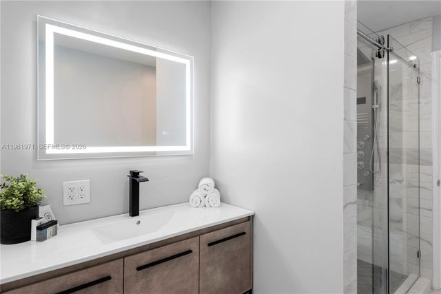 1617 SW 17th Ave, Fort Lauderdale, FL 33312