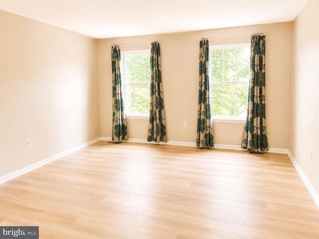 4037 RUNNYMEAD DR, Collegeville, PA 19426