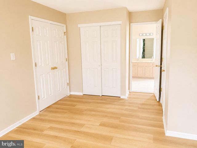 4037 RUNNYMEAD DR, Collegeville, PA 19426
