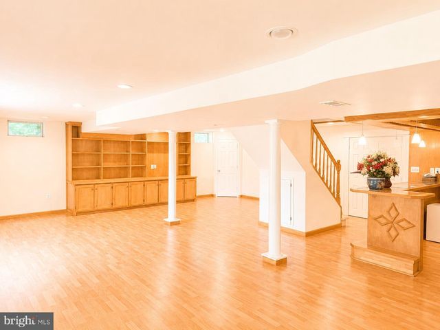 4037 RUNNYMEAD DR, Collegeville, PA 19426