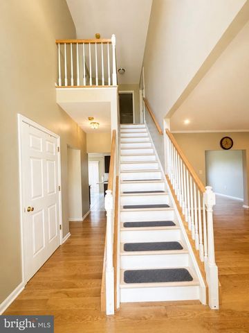 4037 RUNNYMEAD DR, Collegeville, PA 19426