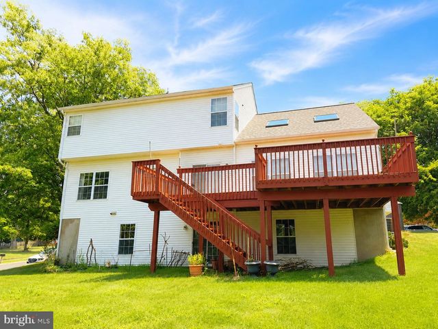 4037 RUNNYMEAD DR, Collegeville, PA 19426