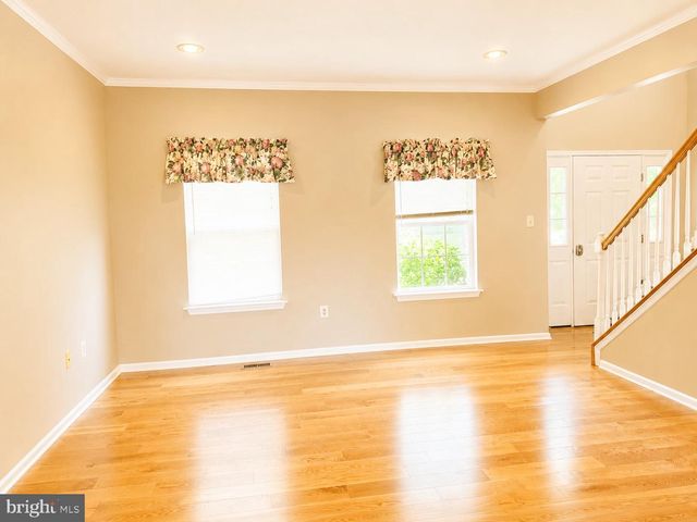 4037 RUNNYMEAD DR, Collegeville, PA 19426