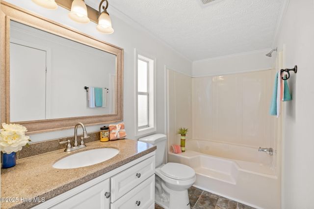 2807 Cross Bones Road SW, Supply, NC 28462