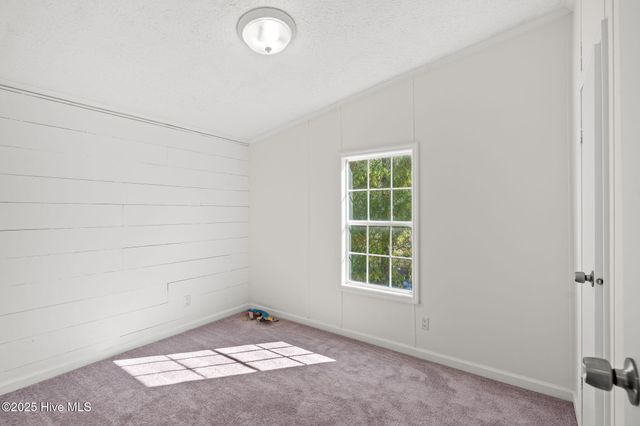 2807 Cross Bones Road SW, Supply, NC 28462