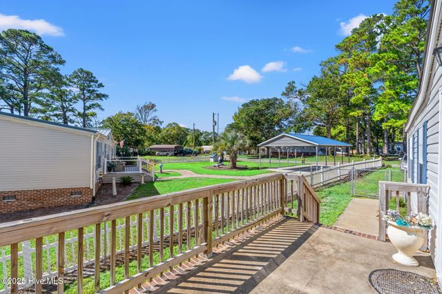 2807 Cross Bones Road SW, Supply, NC 28462