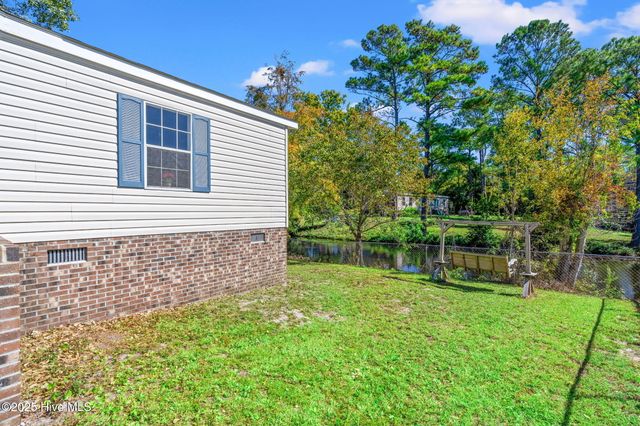 2807 Cross Bones Road SW, Supply, NC 28462