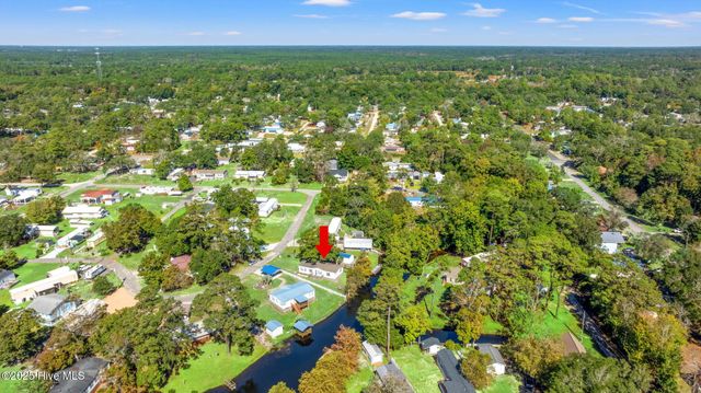 2807 Cross Bones Road SW, Supply, NC 28462