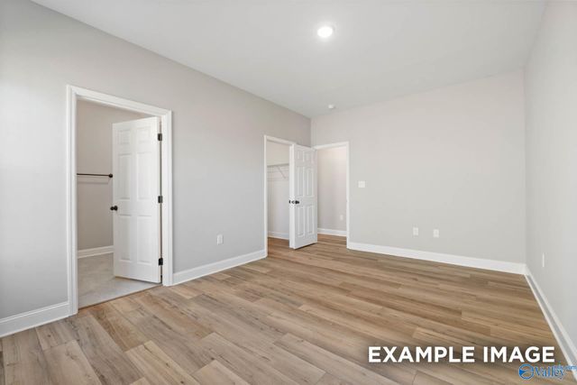 125 Sniper Street, Toney, AL 35773