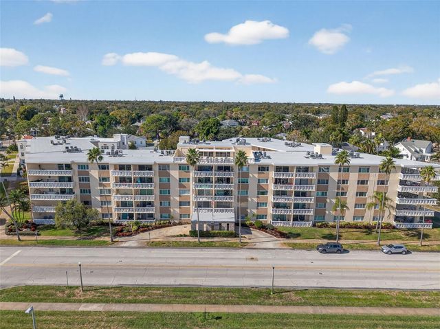 1200 N SHORE DRIVE NE 201 furnished, St Petersburg, FL 33701