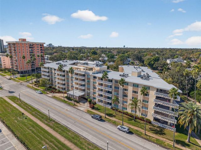 1200 N SHORE DRIVE NE 201 furnished, St Petersburg, FL 33701