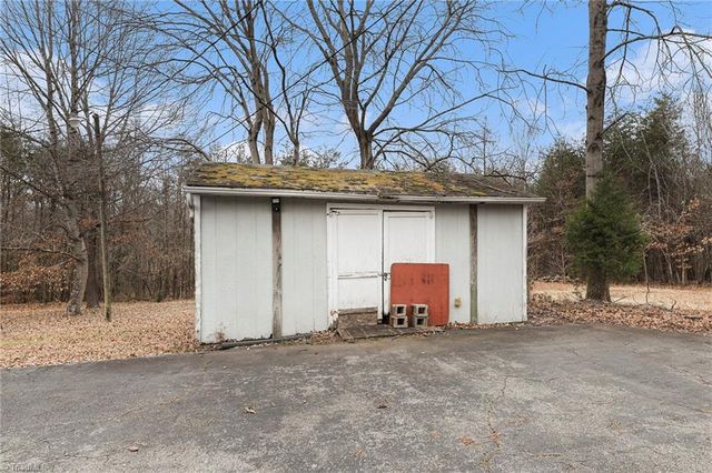 223 W Matthews Street, Stoneville, NC 27048