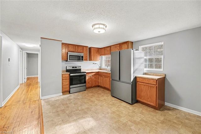 223 W Matthews Street, Stoneville, NC 27048