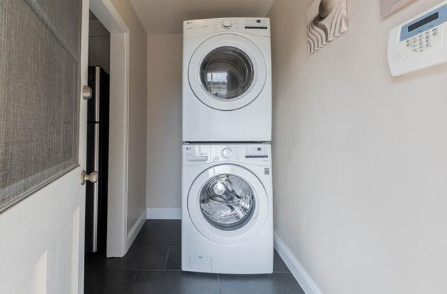 89 Via Descanso, Monterey, CA 93940