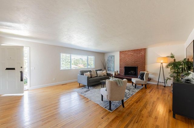 89 Via Descanso, Monterey, CA 93940