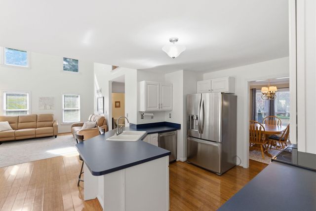 704 Maple Ridge Lane, Lexington, KY 40509