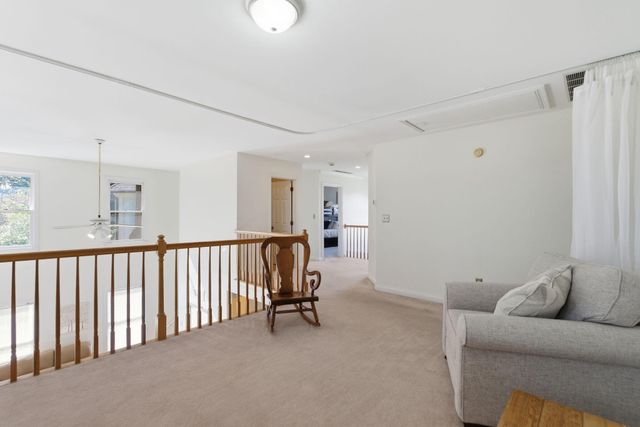 704 Maple Ridge Lane, Lexington, KY 40509