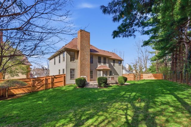 704 Maple Ridge Lane, Lexington, KY 40509