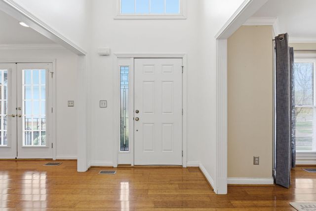 704 Maple Ridge Lane, Lexington, KY 40509