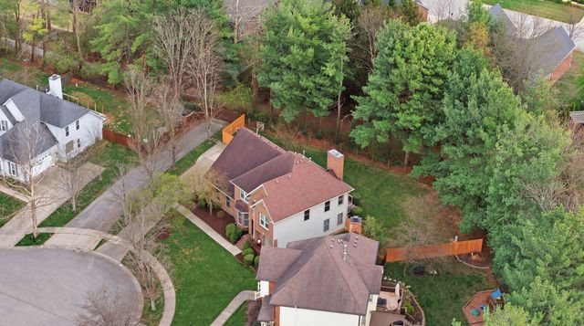 704 Maple Ridge Lane, Lexington, KY 40509