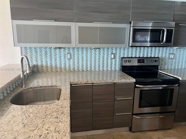 2501 S Ocean Dr 1112, Hollywood, FL 33019