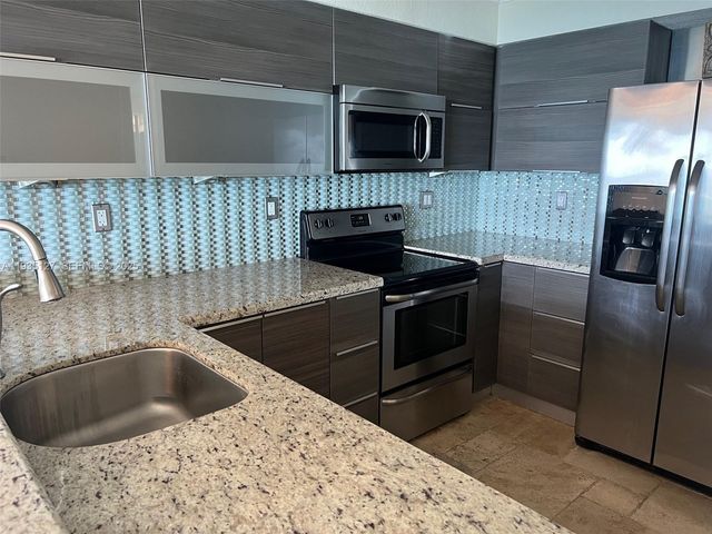 2501 S Ocean Dr 1112, Hollywood, FL 33019