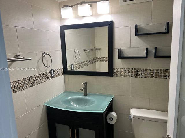 2501 S Ocean Dr 1112, Hollywood, FL 33019