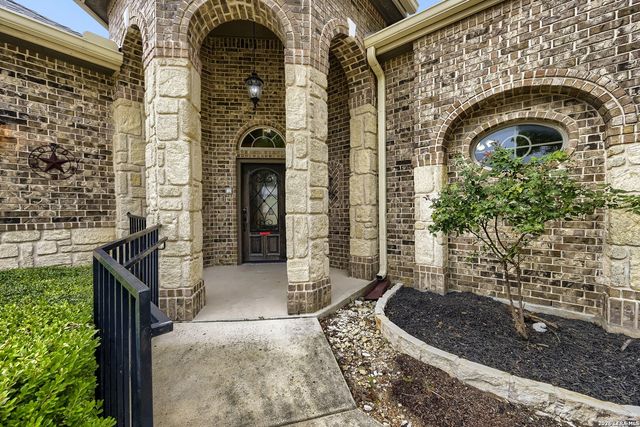12230 Old Stillwater, San Antonio, TX 78254